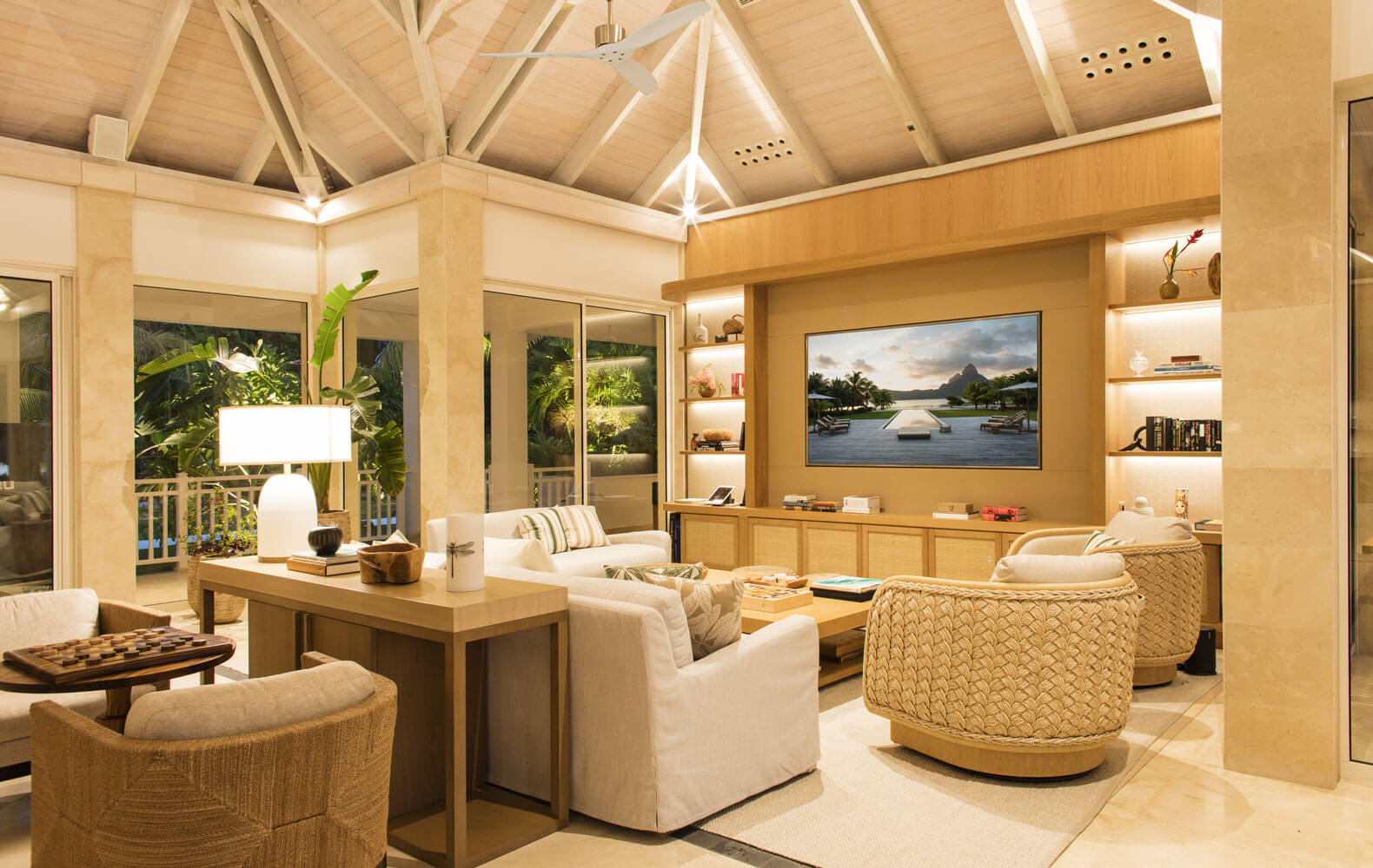Bora Bora One Private Estate - Amenities
